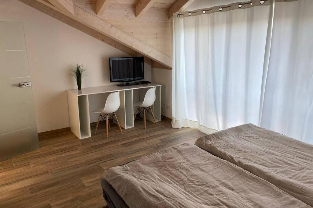 Lichtdurchflutete Wohnung Mit Grosser Dachterrasse Bruckmühl Eksteriør bilde
